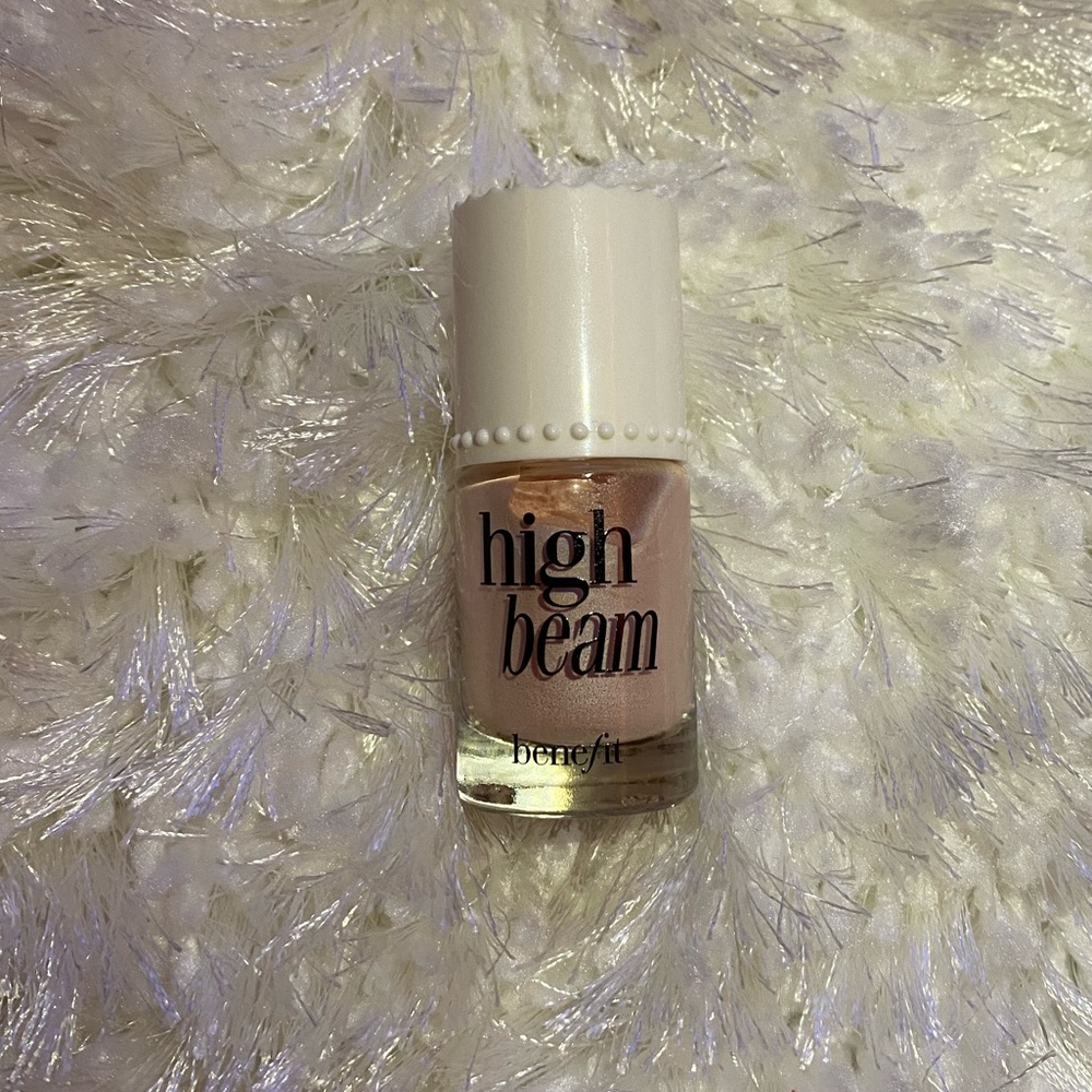 Benefit High Beam Liquid Highlighter